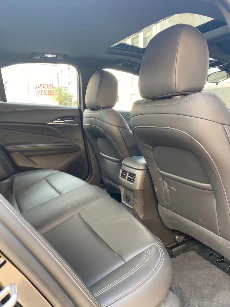 武汉20年凯迪拉克CT43