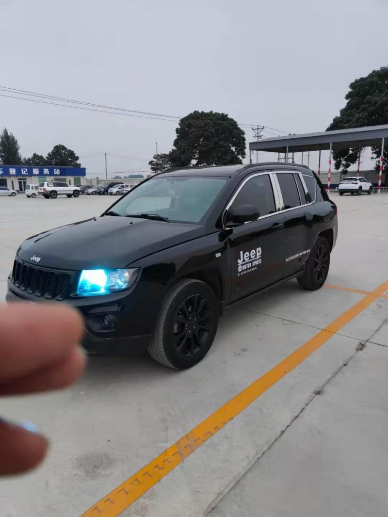 邢臺13年Jeep指南者3