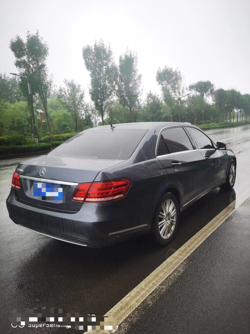 武汉14年奔驰E8