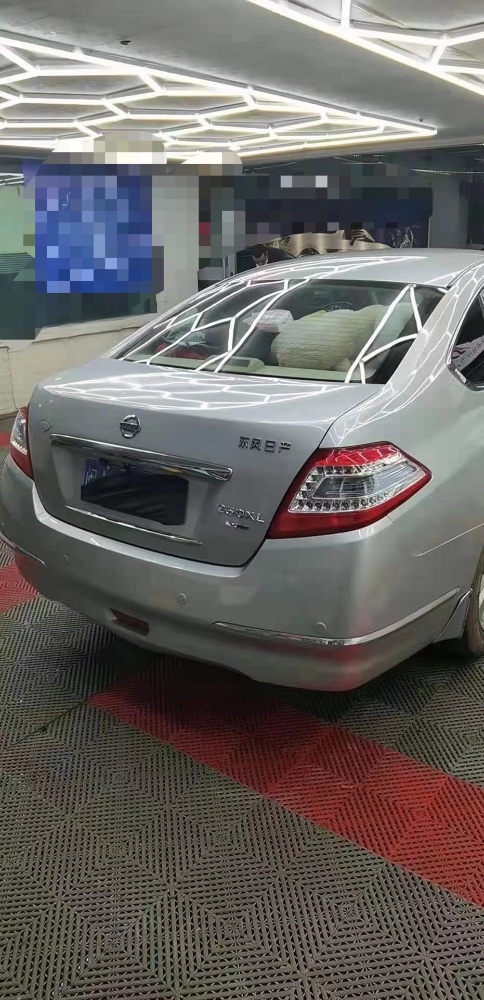 西寧13年日產天籟1