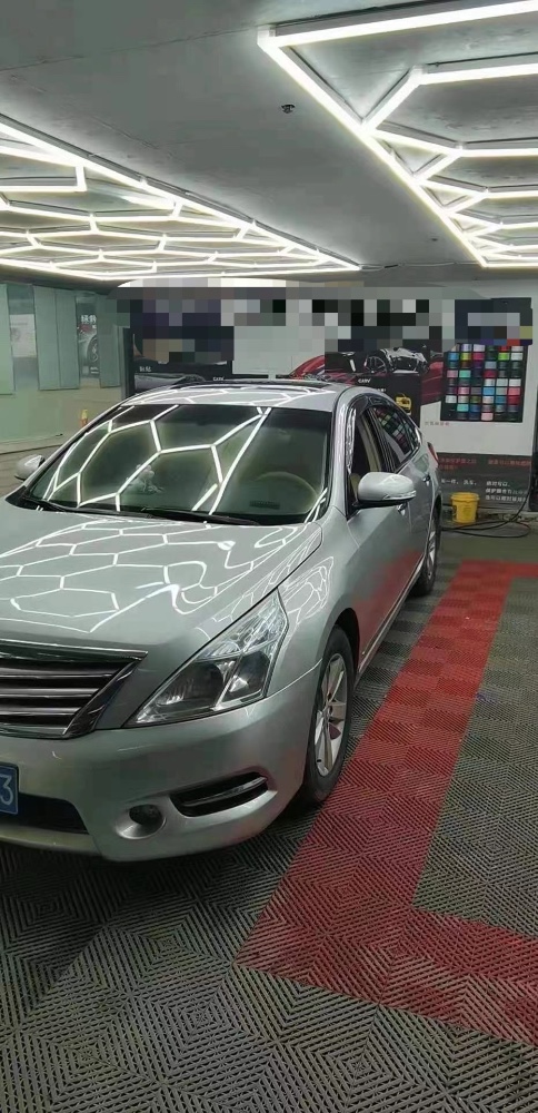 西寧13年日產天籟6