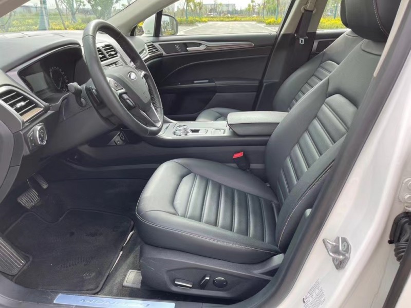 盐城19年福特蒙迪欧8