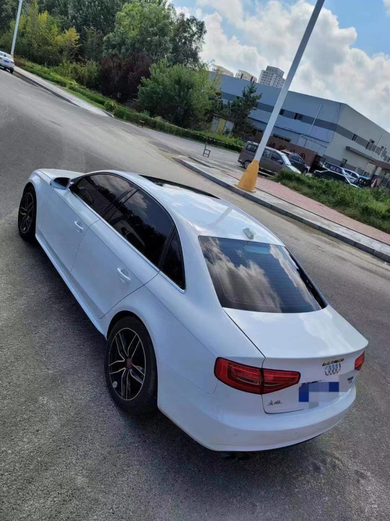 潍坊13年奥迪A4L7