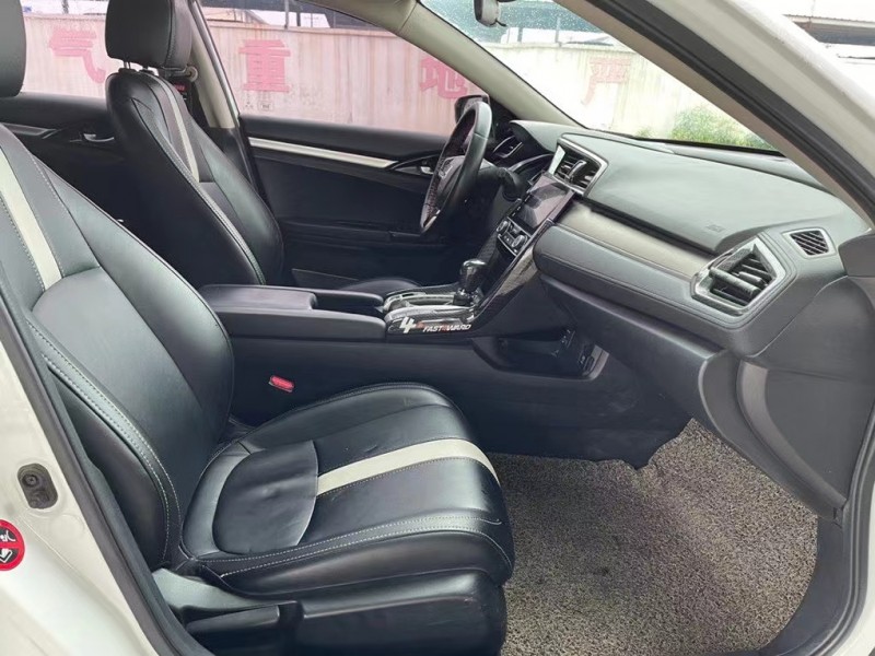盐城16年本田思域7