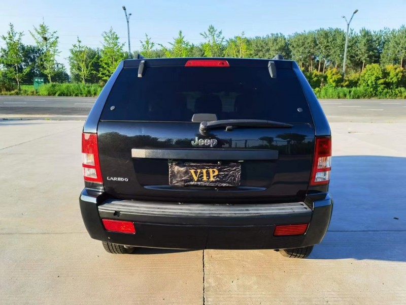 徐州10年Jeep大切諾基9