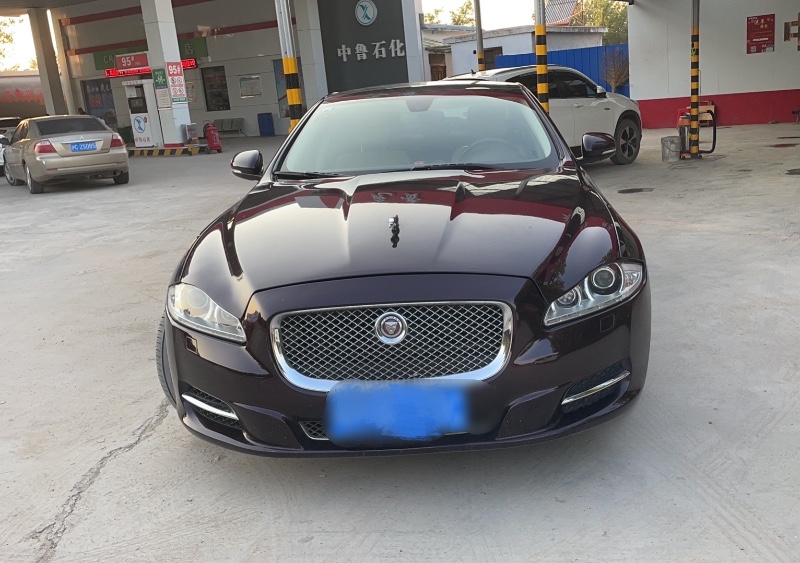 北京13年捷豹XJ8