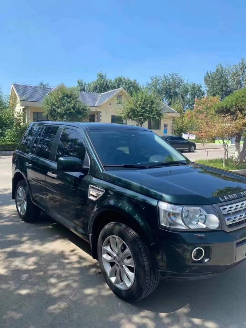 济宁10年路虎神行者2