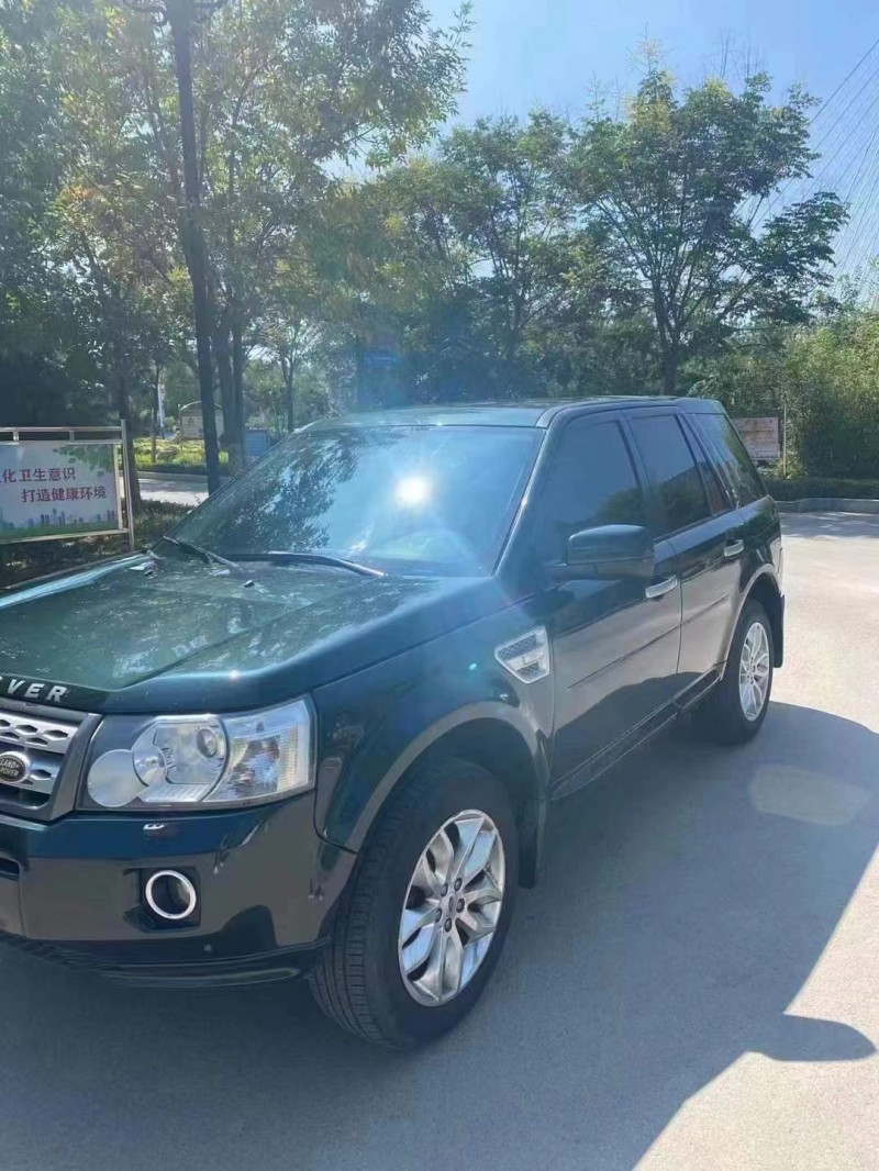 济宁10年路虎神行者3