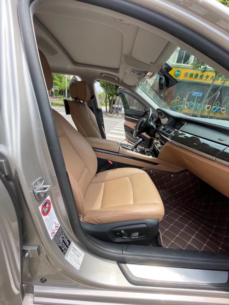 南宁13年宝马7系3