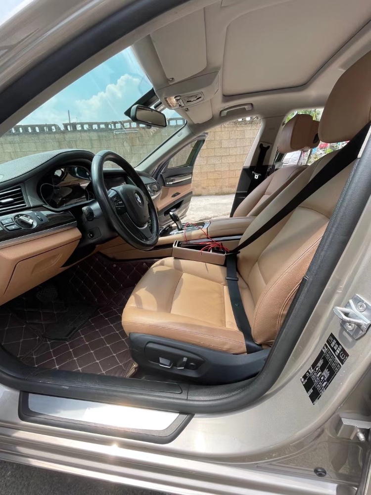 南宁13年宝马7系5
