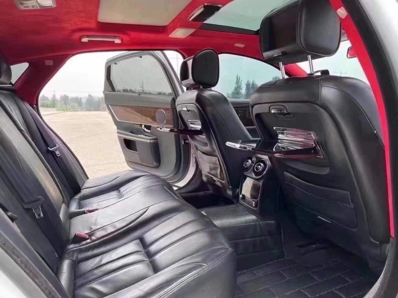 濰坊12年捷豹XJ6