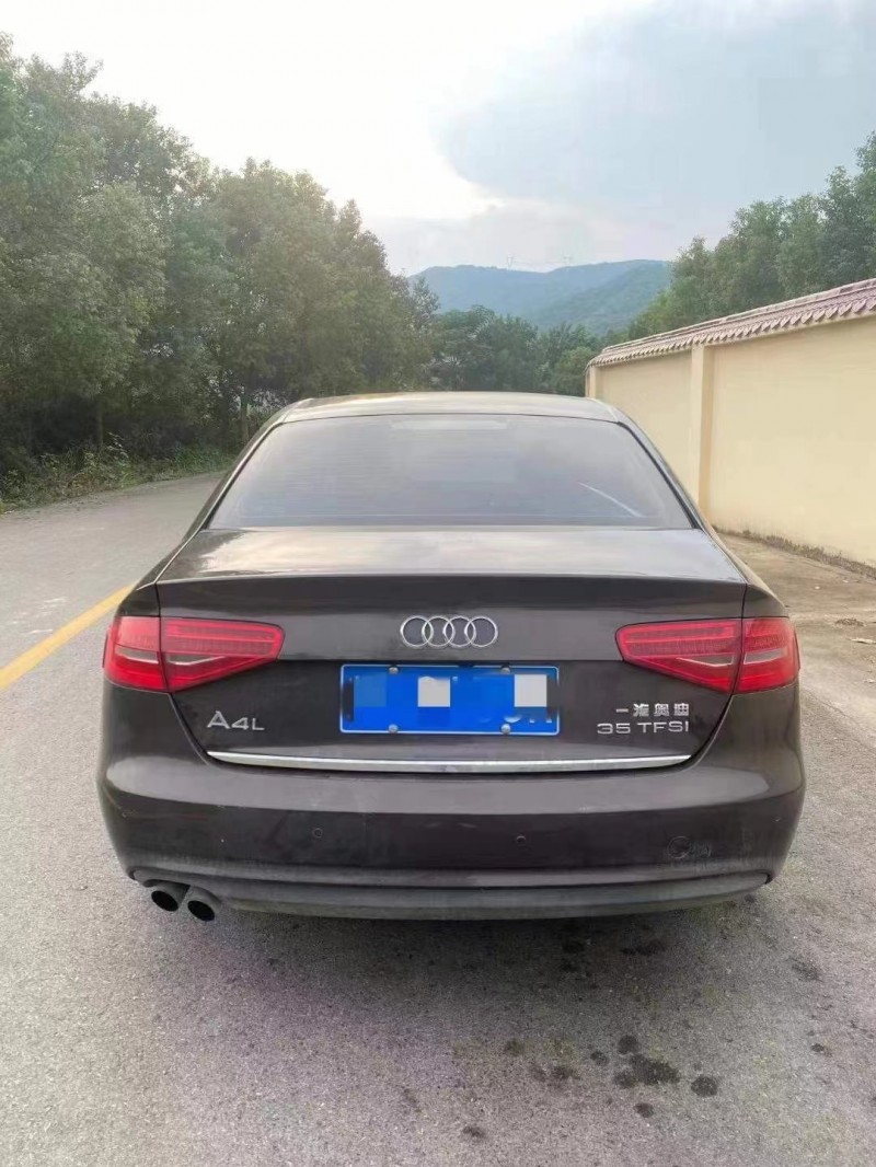 萍鄉14年奧迪A4L9
