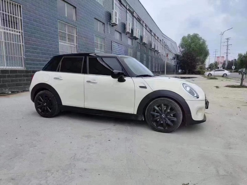 北京20年寶馬MINI3