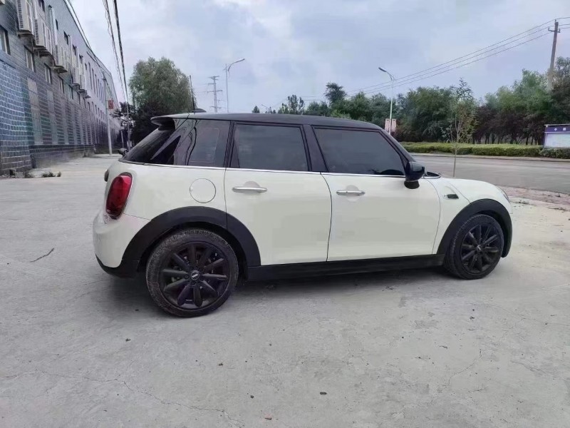 北京20年寶馬MINI8