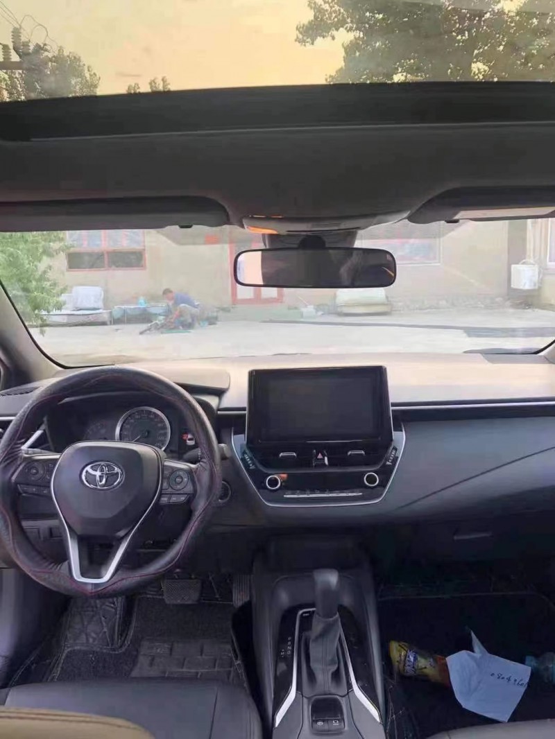 保定20年丰田雷凌4