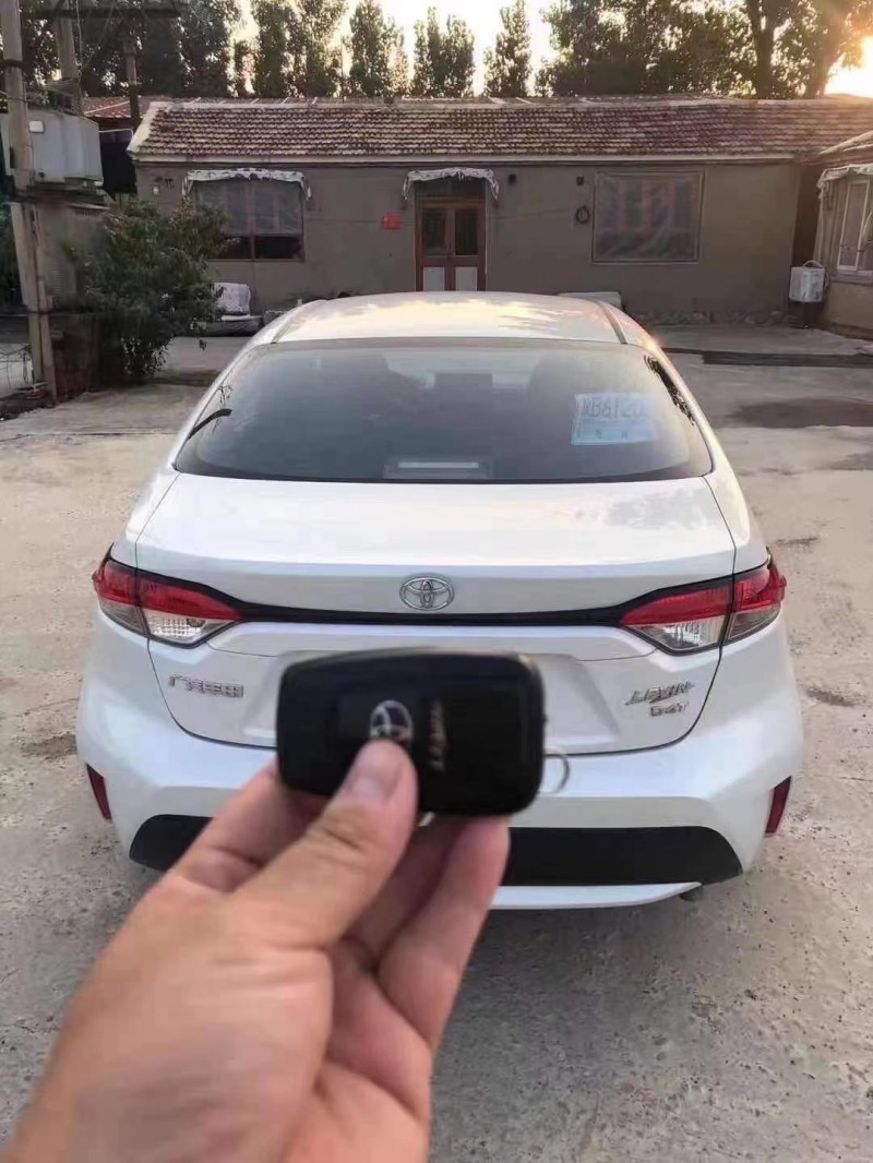 保定20年丰田雷凌9