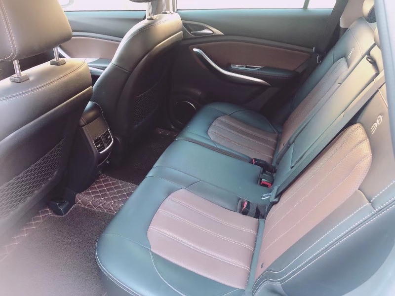 保定18年比亚迪宋2