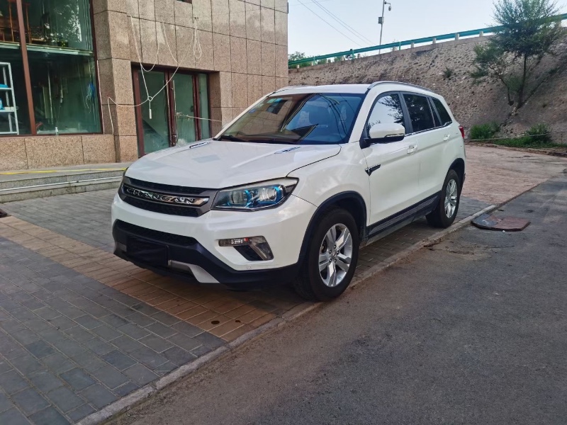 保定17年长安汽车CS756