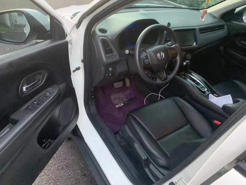 潍坊16年本田缤智5