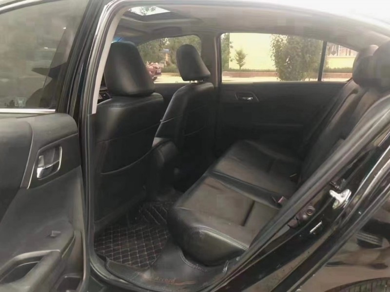 廊坊15年本田雅阁8