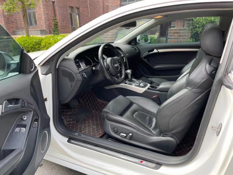 盐城12年奥迪A58