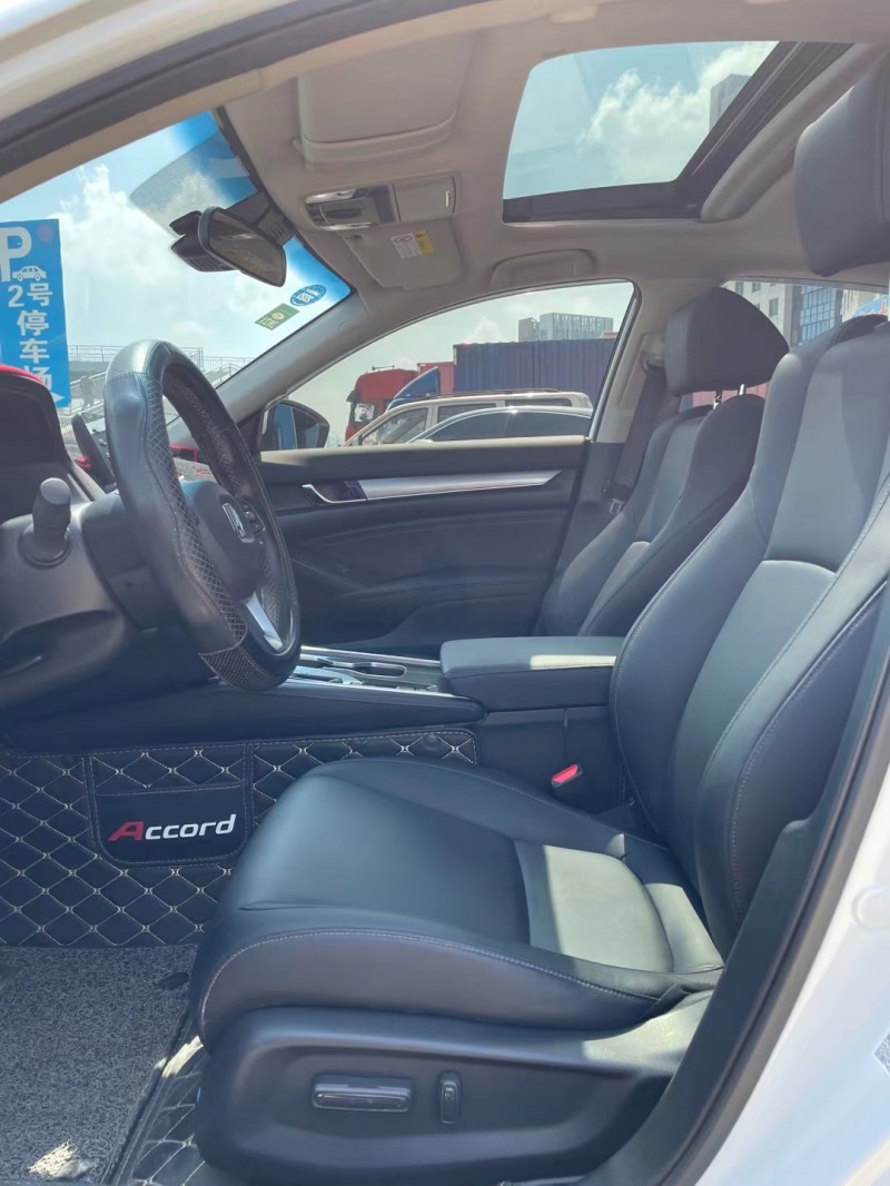 广州19年本田雅阁4