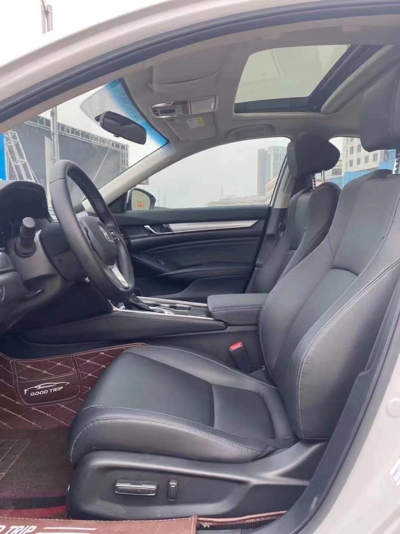 广州20年本田雅阁4