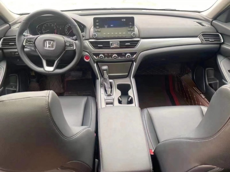 广州20年本田雅阁5