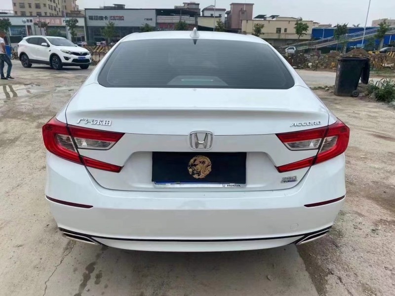 广州20年本田雅阁8