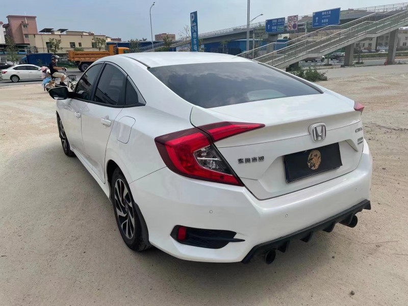 广州17年本田思域7