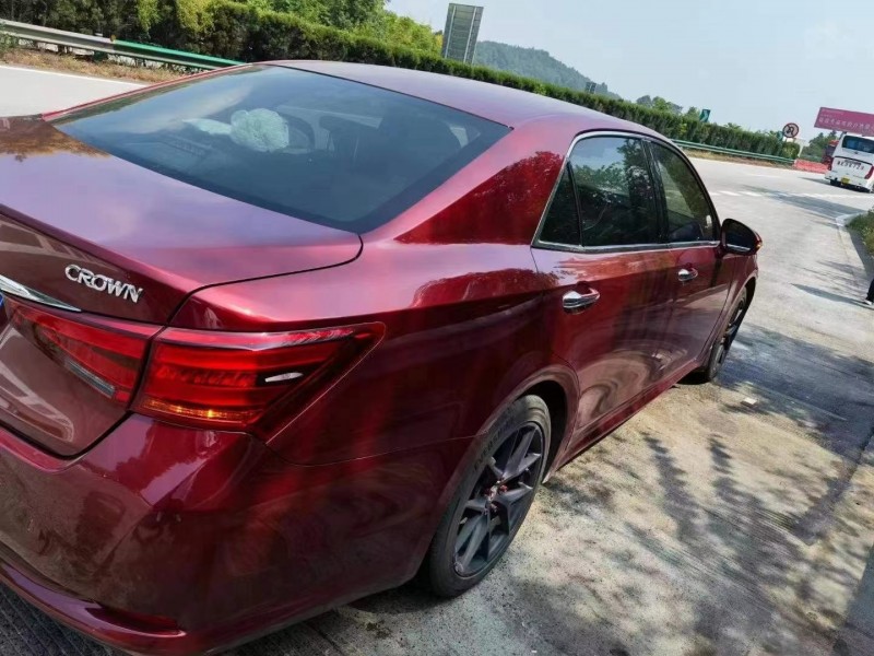 邵阳16年丰田皇冠7