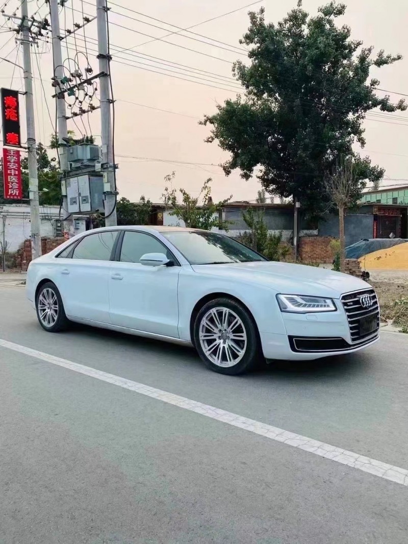 潍坊14年奥迪A8L2