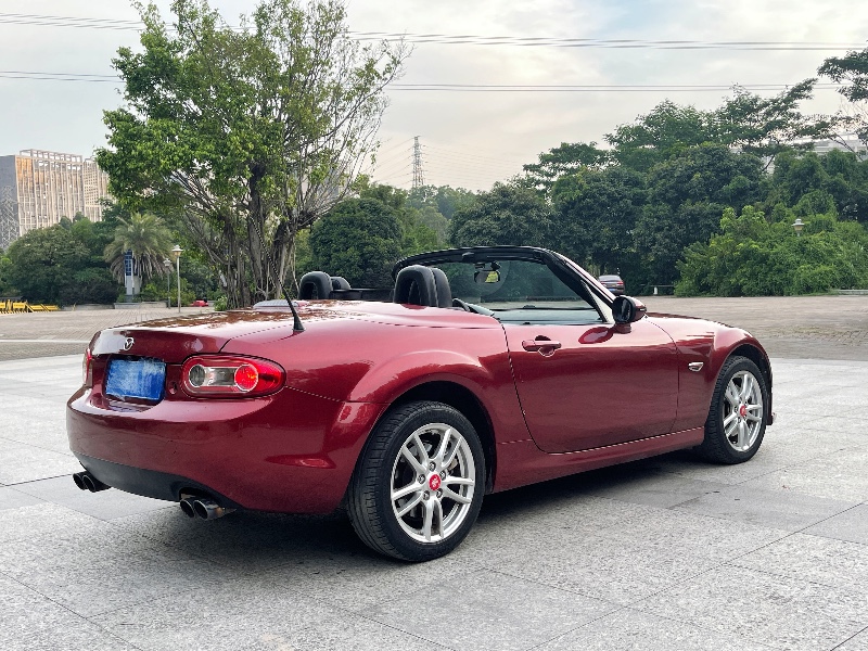 深圳10年馬自達MX-52