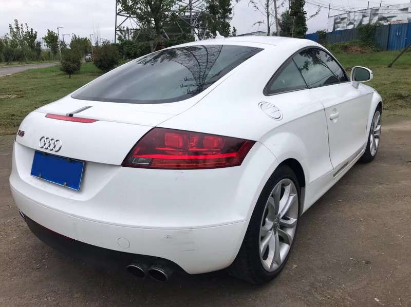 青岛08年奥迪TT5