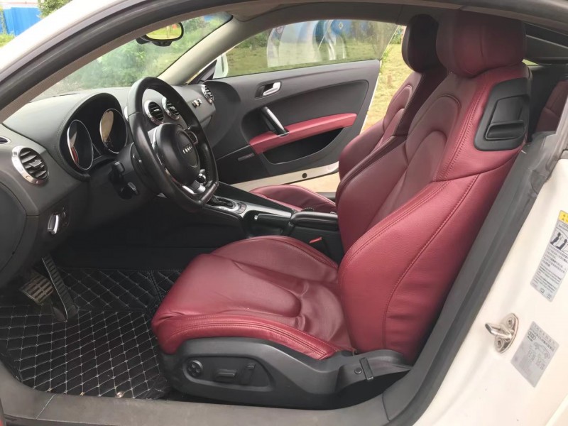 青岛08年奥迪TT2