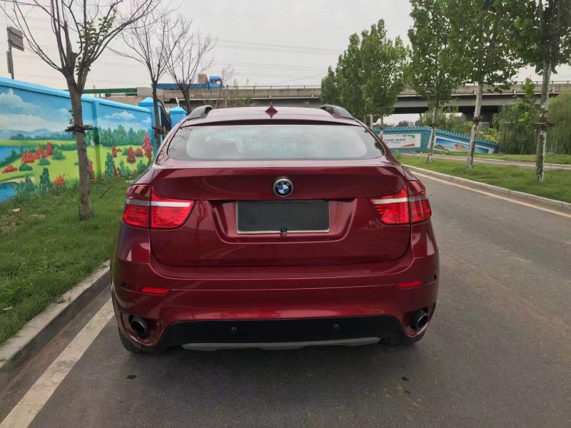 青岛10年宝马X65