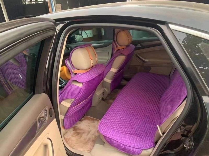 济宁11年福特蒙迪欧6