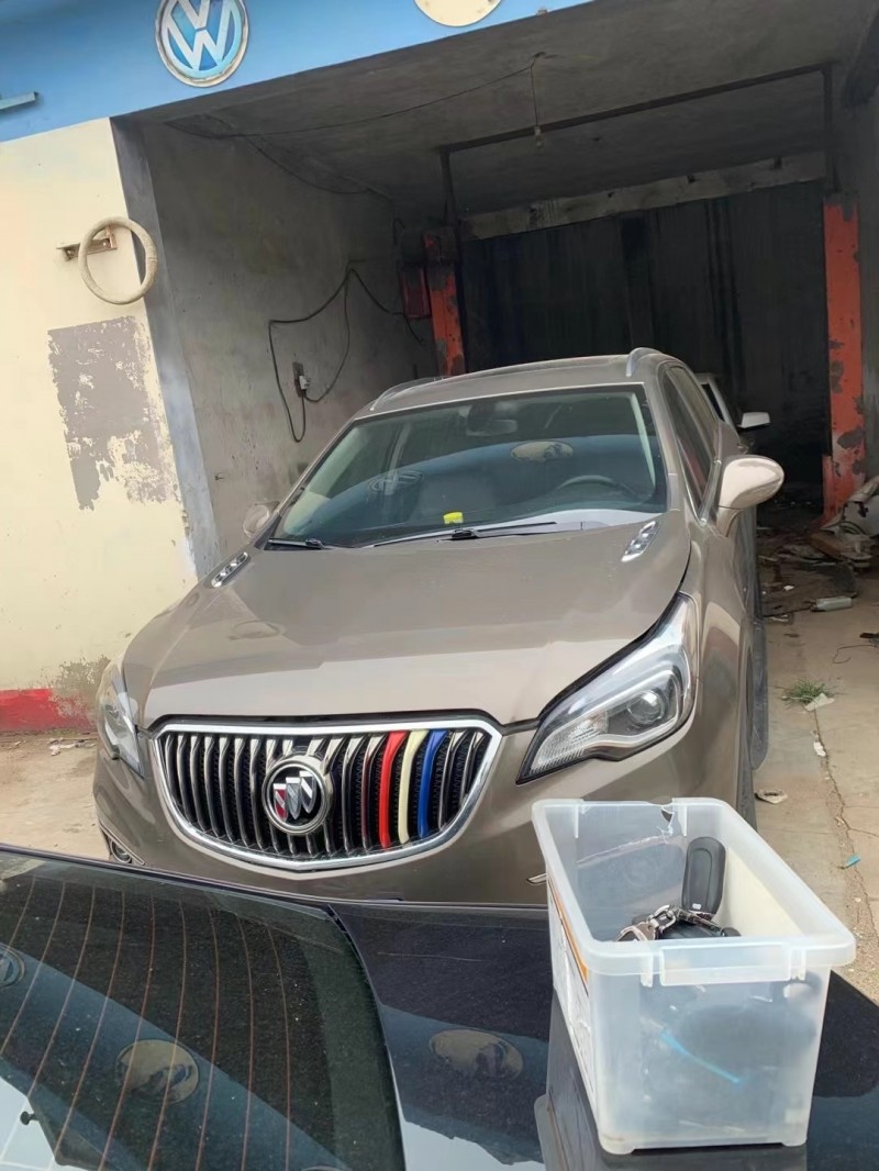 潍坊16年别克昂科威1