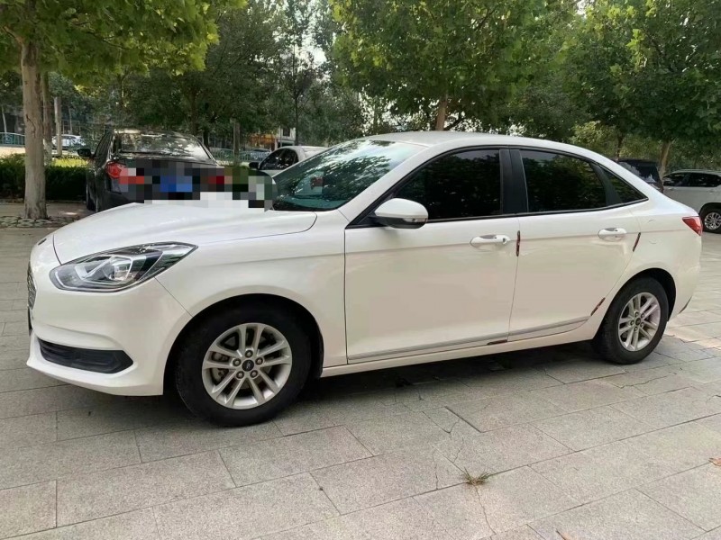 潍坊19年福特福睿斯2