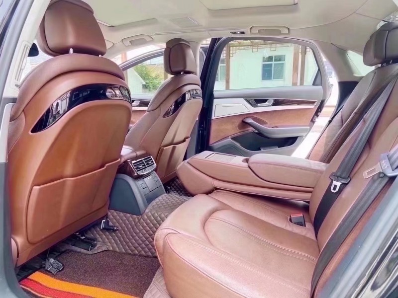 潍坊14年奥迪A8L6