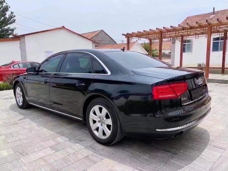 潍坊14年奥迪A8L8