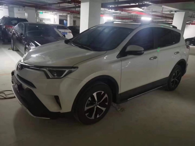 西安19年豐田RAV4榮放2