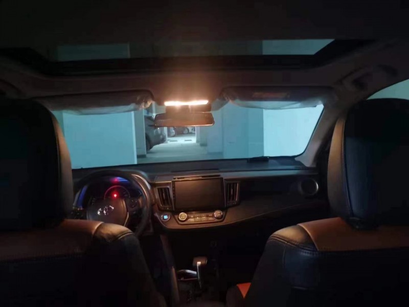 西安19年豐田RAV4榮放5