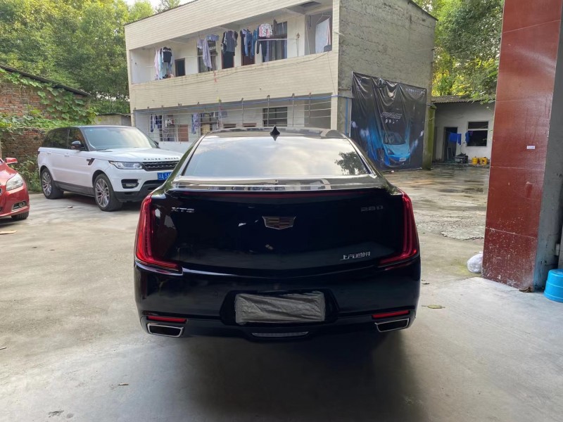 成都19年凯迪拉克XTS8