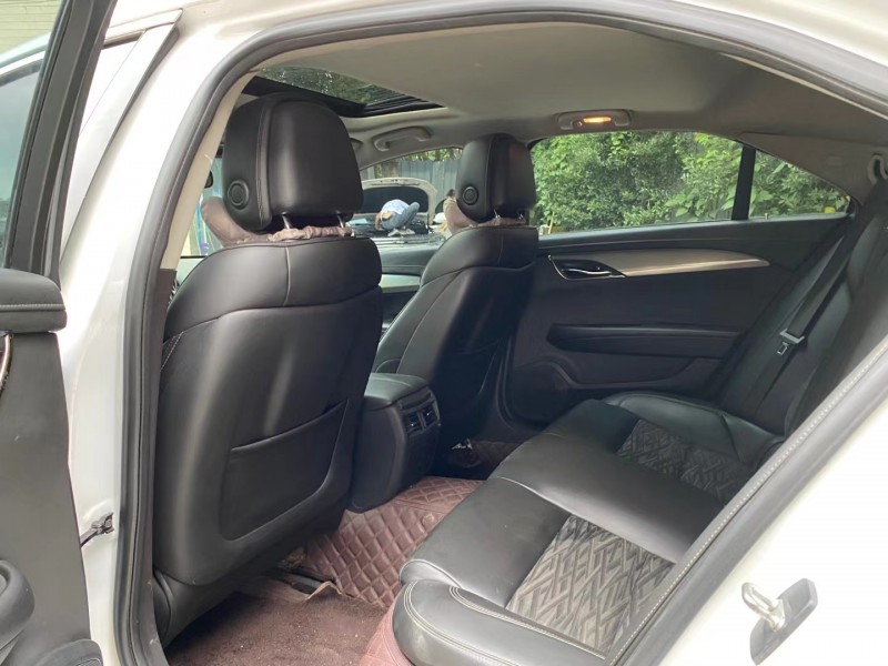 成都15年凯迪拉克ATS4