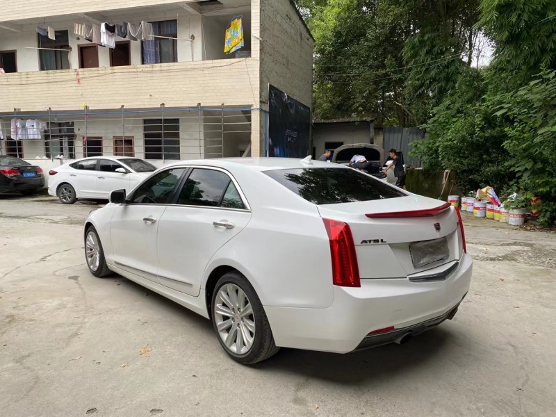 成都15年凯迪拉克ATS9