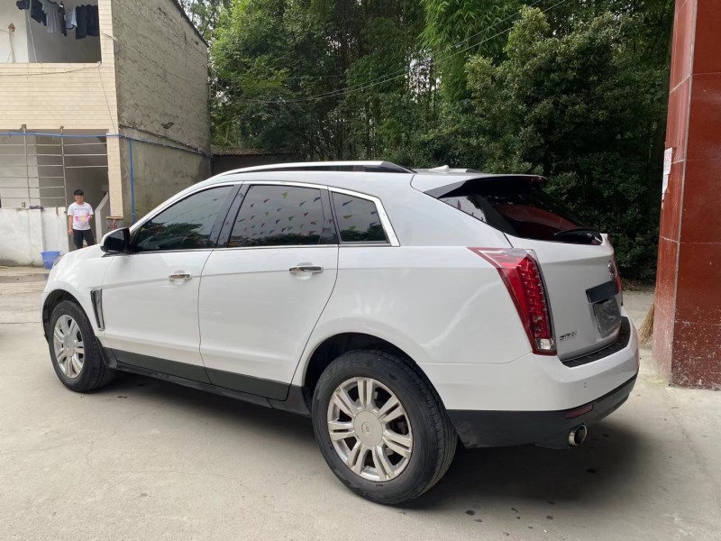 成都13年凯迪拉克SRX9