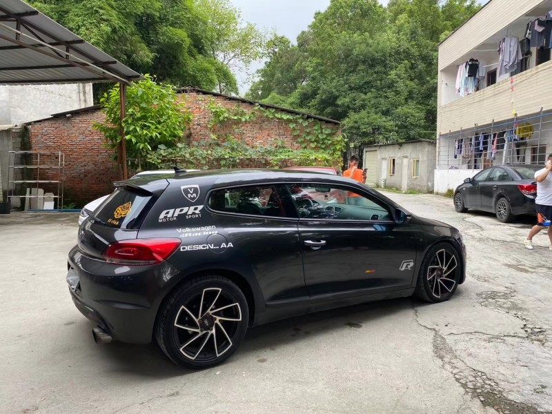 成都11年大众尚酷8