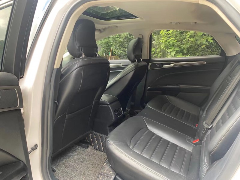 成都18年福特蒙迪欧4