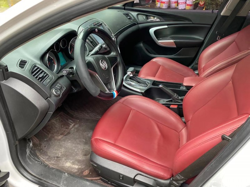 成都15年别克君威6